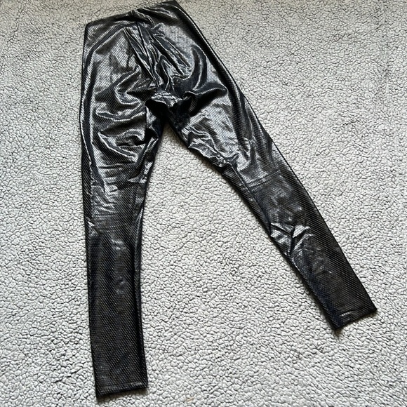 COMMANDO Faux Leather Animal Printed Leggings - Picture 5 of 8